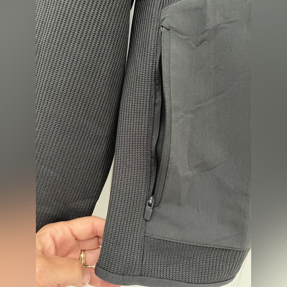 Fabletics Gray Lightweight Jacket - Picture 10 of 14